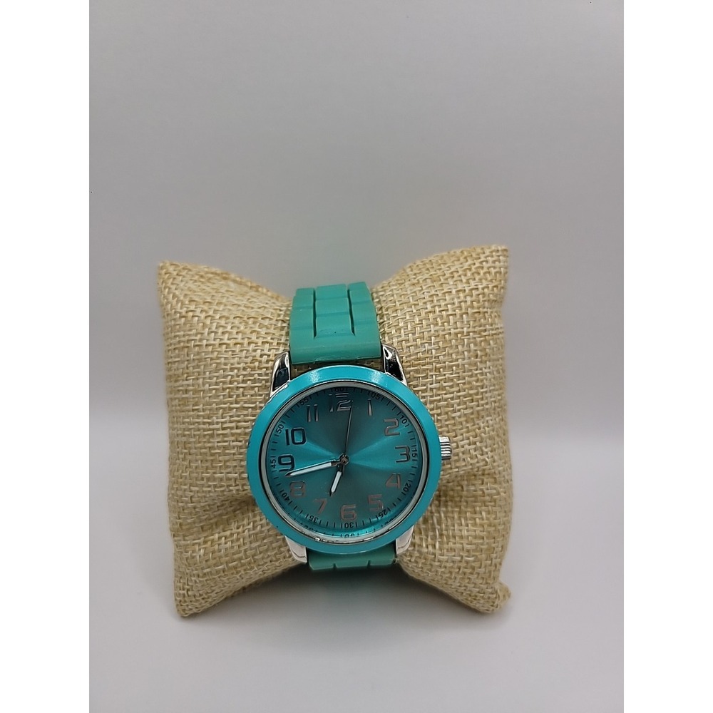Vintage Womens Wristwatch Watch Teal Blue Silver Tone Analog Large Numbers